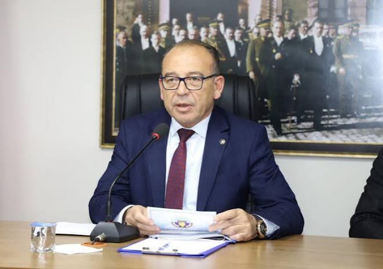 Turgutlu Belediye Başkanı Çetin Akın, 24 Temmuz Gazeteciler ve Basın Bayramı dolayısıyla bir mesaj yayımladı.